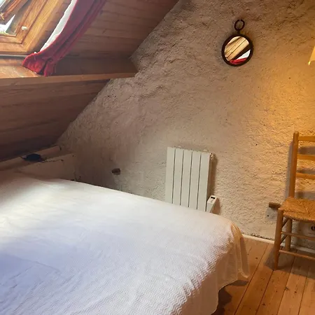 Holiday home Maison Cosy A Locmaria, 6 Pers, 1 Km Plage, Grand Jardin, Animaux Ok - Fr-1-418-256 Locmaria